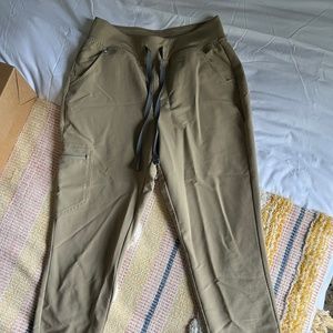 FIGS Latte Zamora S/High waisted joggers